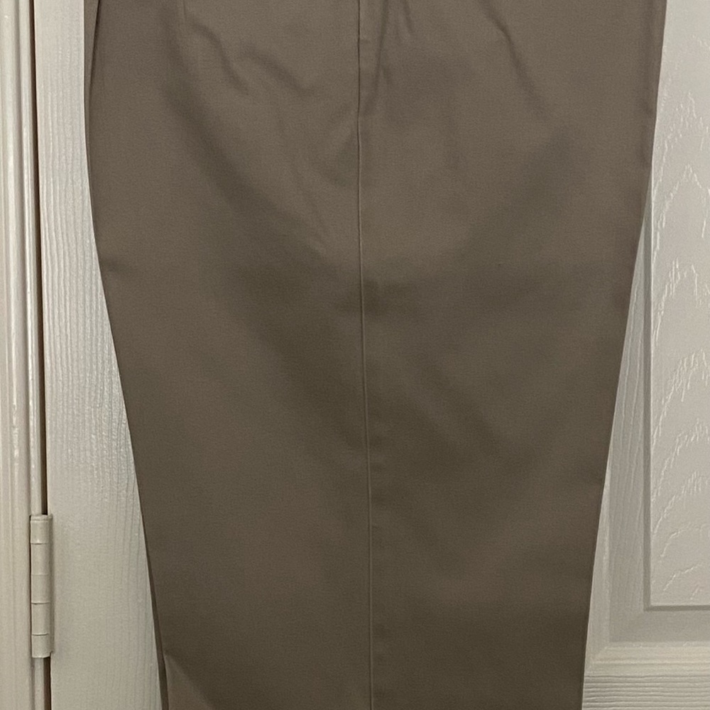Classic Docker Tan Trousers